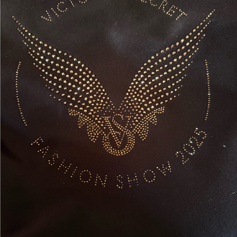 Victoria’s Secret Fashion Show 2025 Tote Bag 🖤✨ (NWOT)
